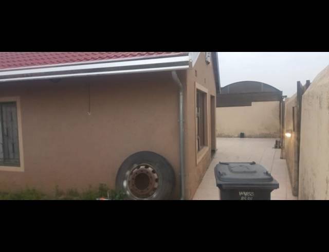3 BEDROOM HOUSE FOR SALE IN DOBSONVILLE